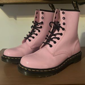 Dr. Martens 1460 Patent Pink